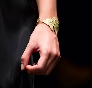 Pulsera articulada "Hojas de Roble@